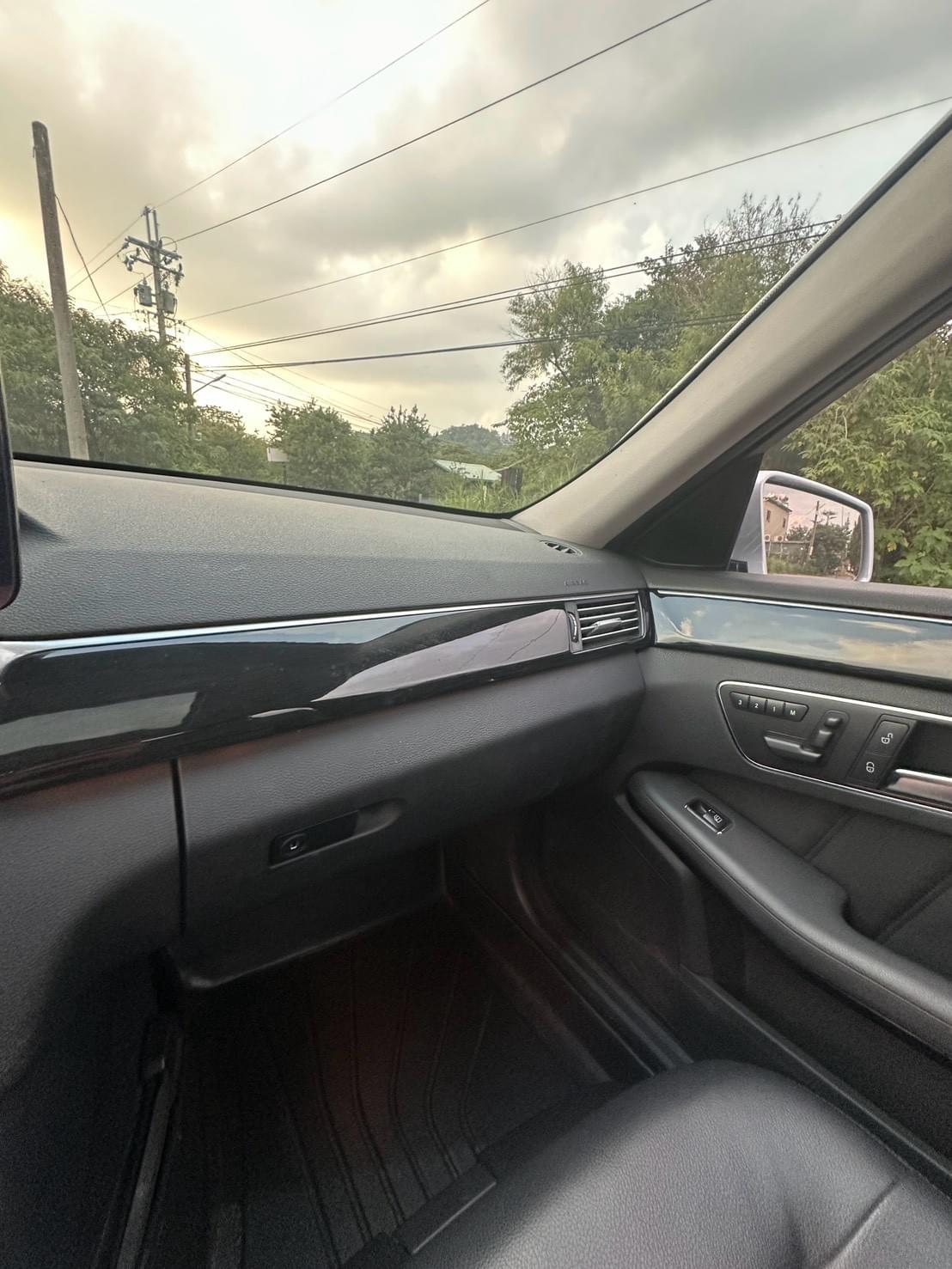2012 Mercedes-Benz E220 CDI (W212)