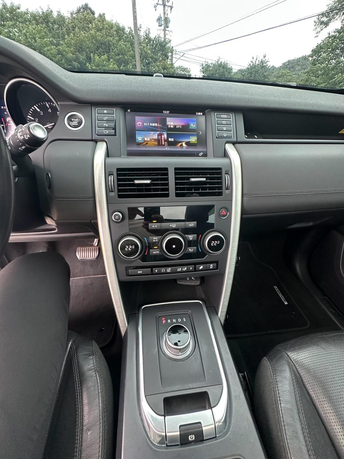 2017式 Land Rover Discovery Sport Si4 HSE