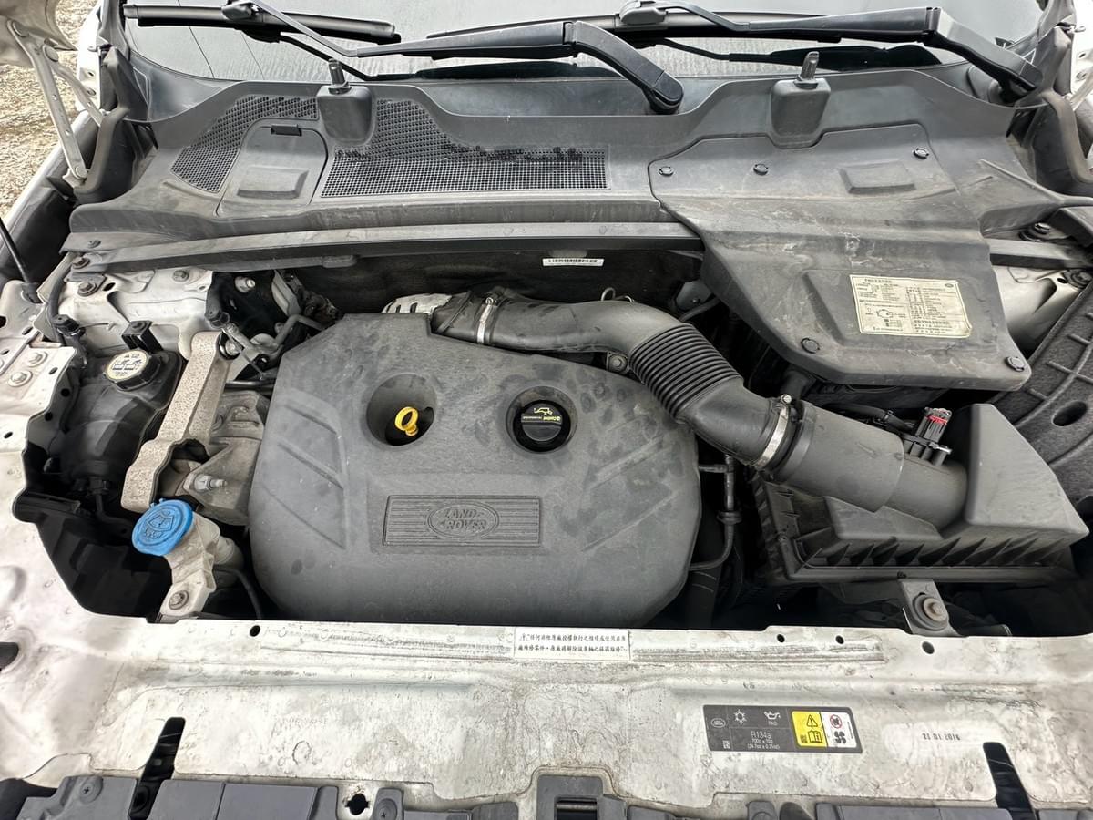 2017式 Land Rover Discovery Sport Si4 HSE