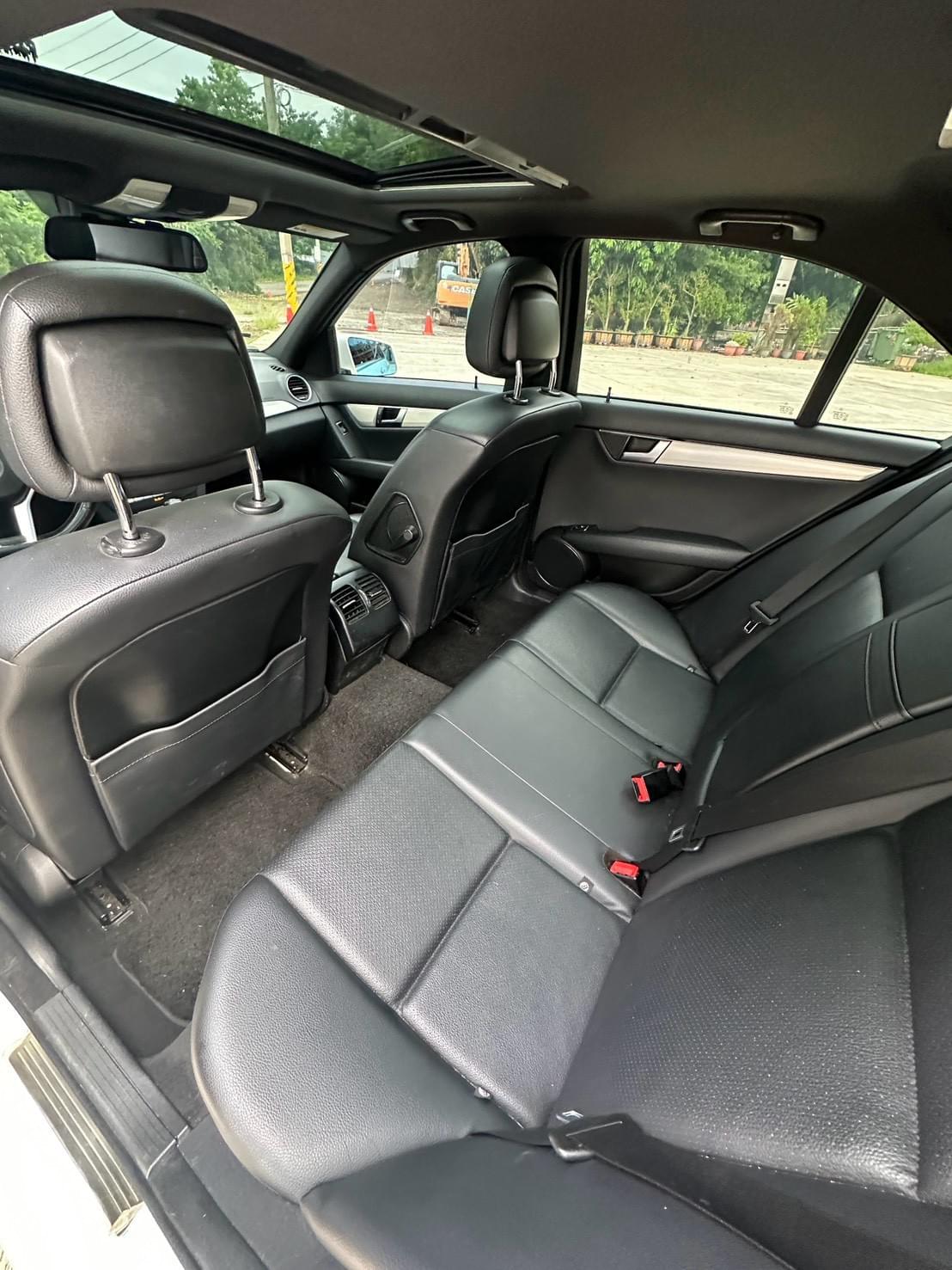 2012 Mercedes-Benz C250 W204