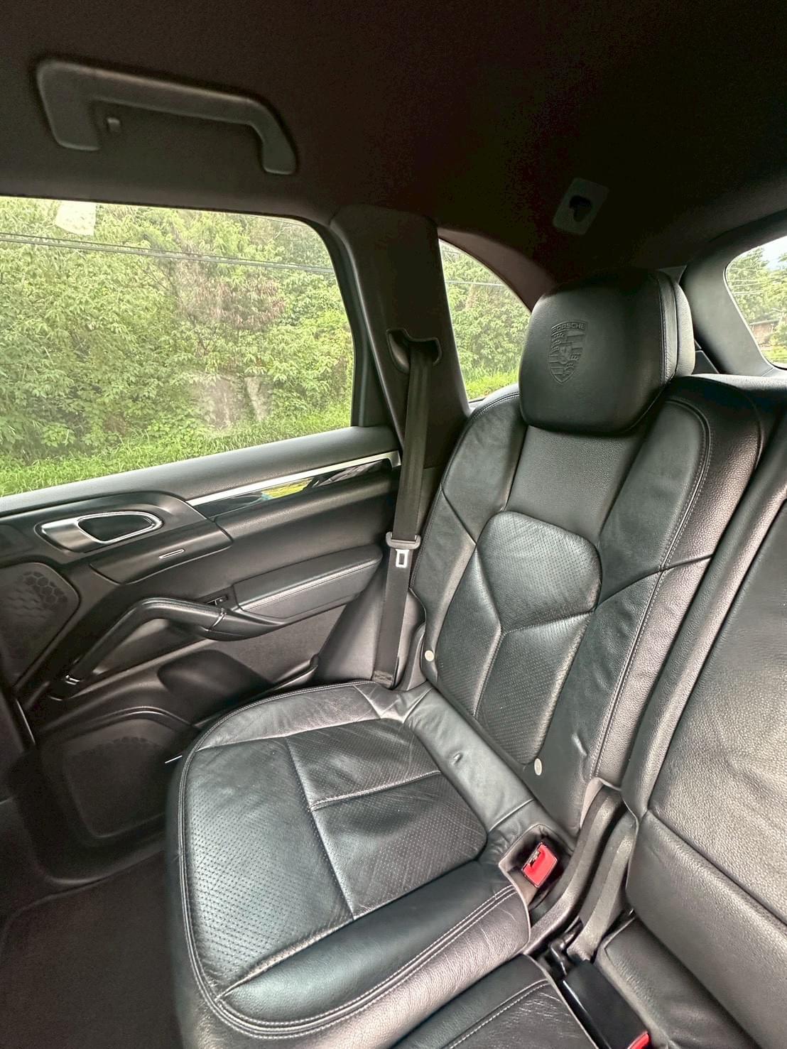 2014式 Porsche Cayenne Diesel (958.1)