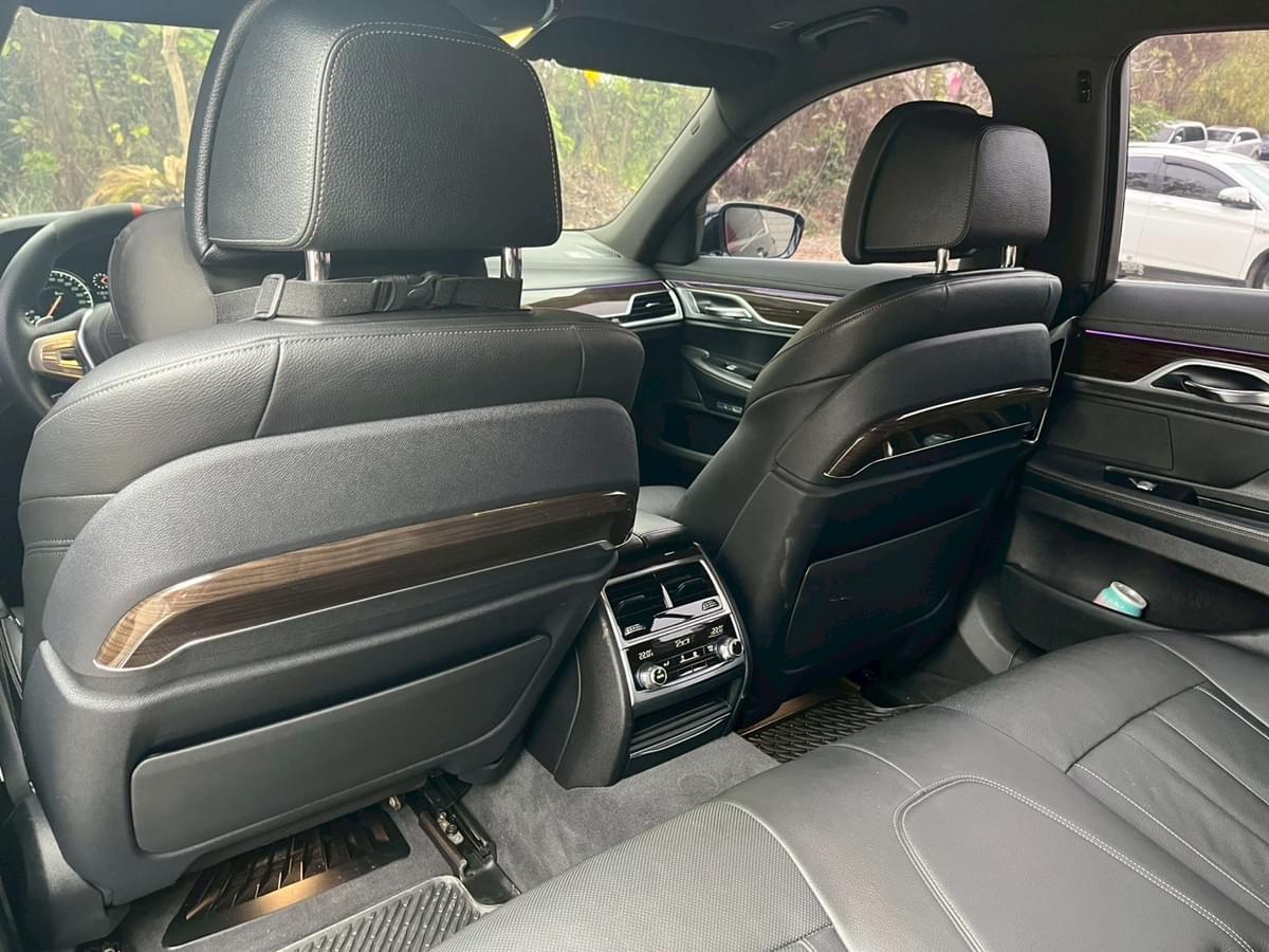 2016年式 BMW 730D 3.0