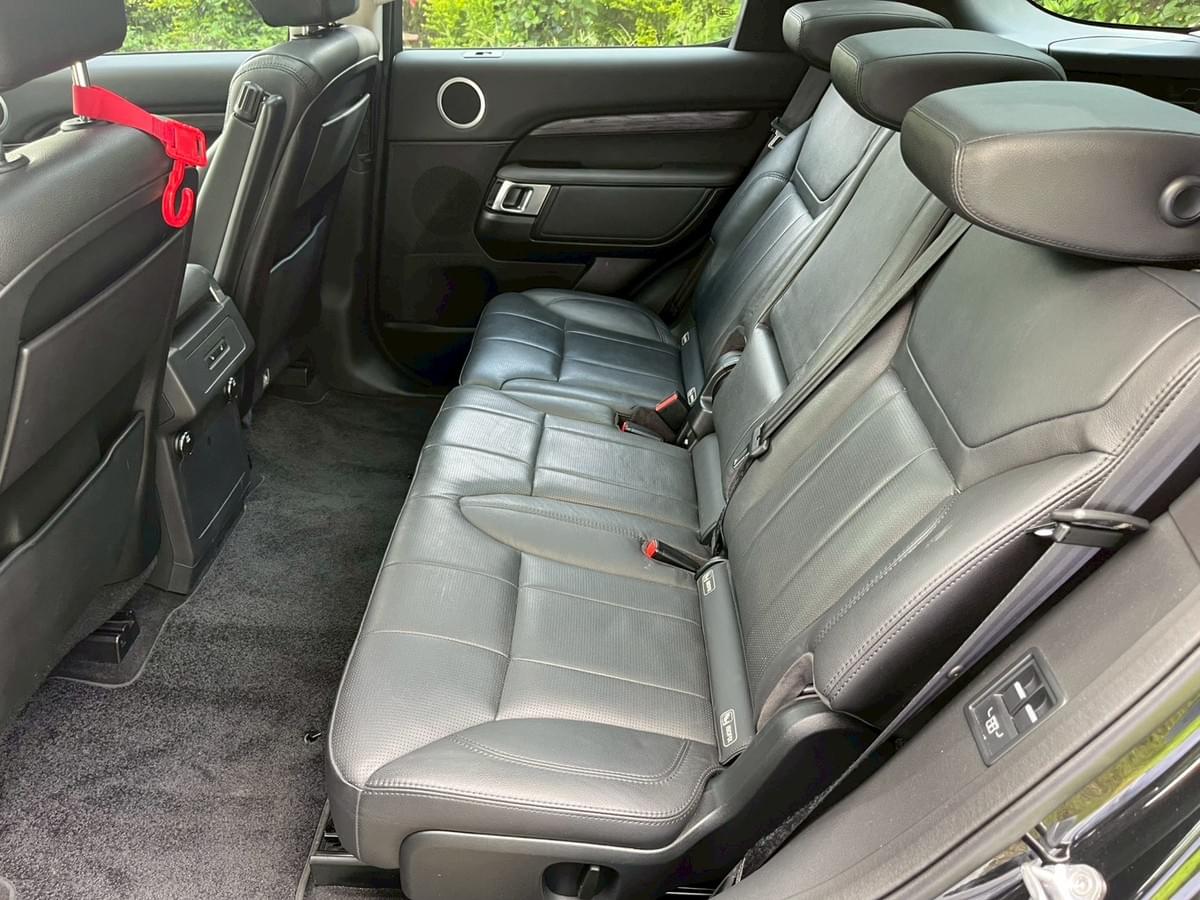 2018 式Land Rover Discovery 3.0 HSE Td6 (Discovery 5)