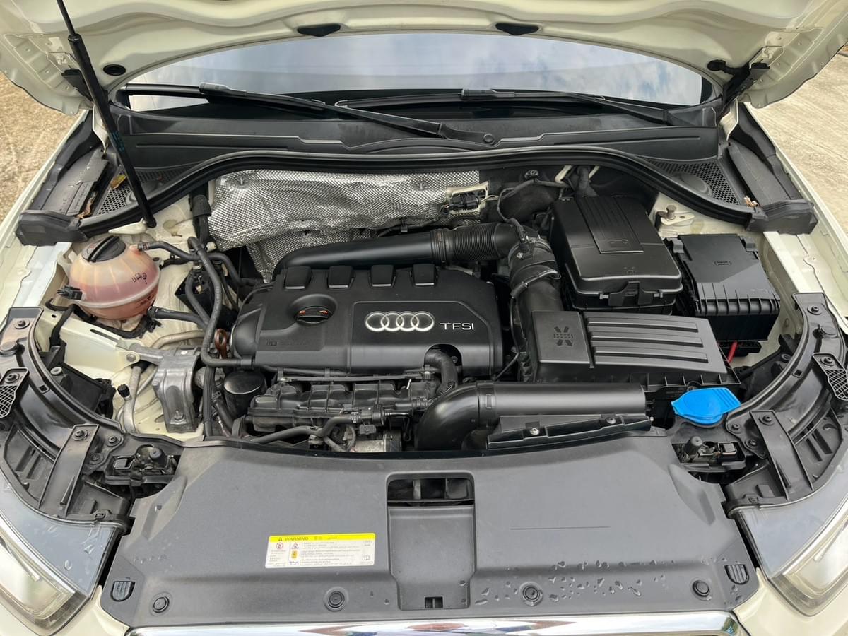 2012 Audi Q3 2.0 TFSI (8U)