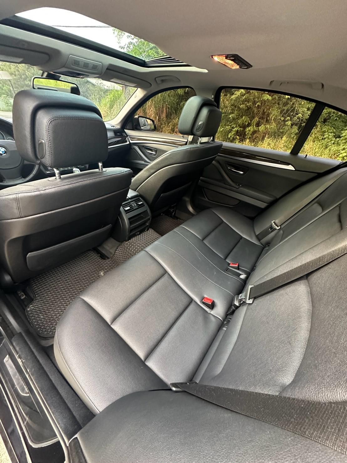2013 BMW 528i (F10)
