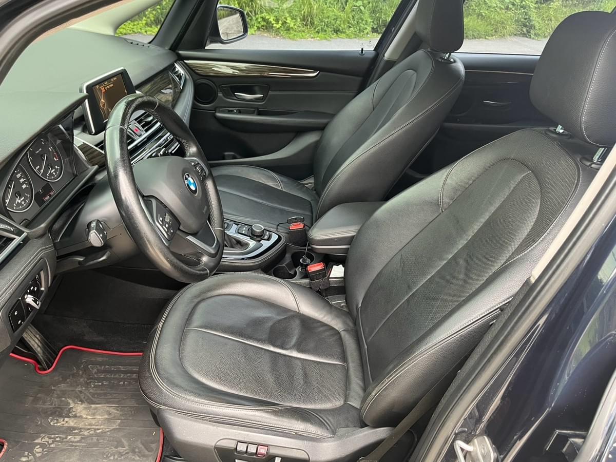2015 BMW 218d Gran Tourer (F46)