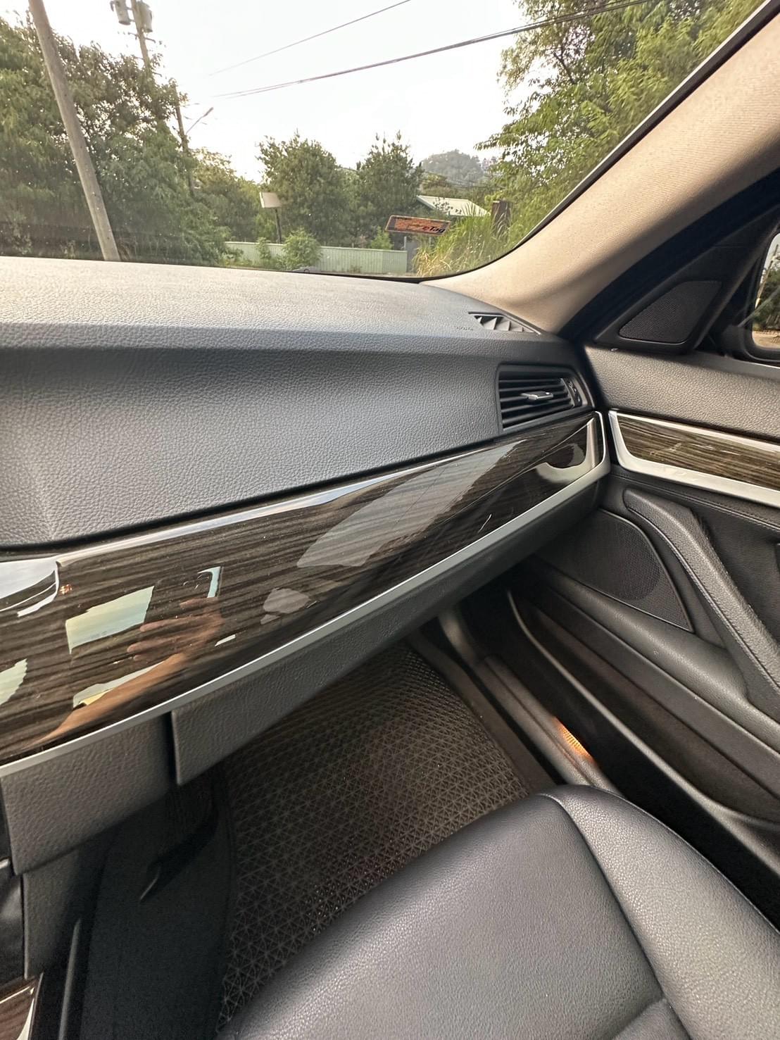 2013 BMW 528i (F10)
