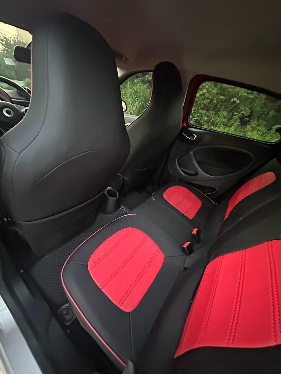 2018式 Smart Forfour 898cc (66kW)