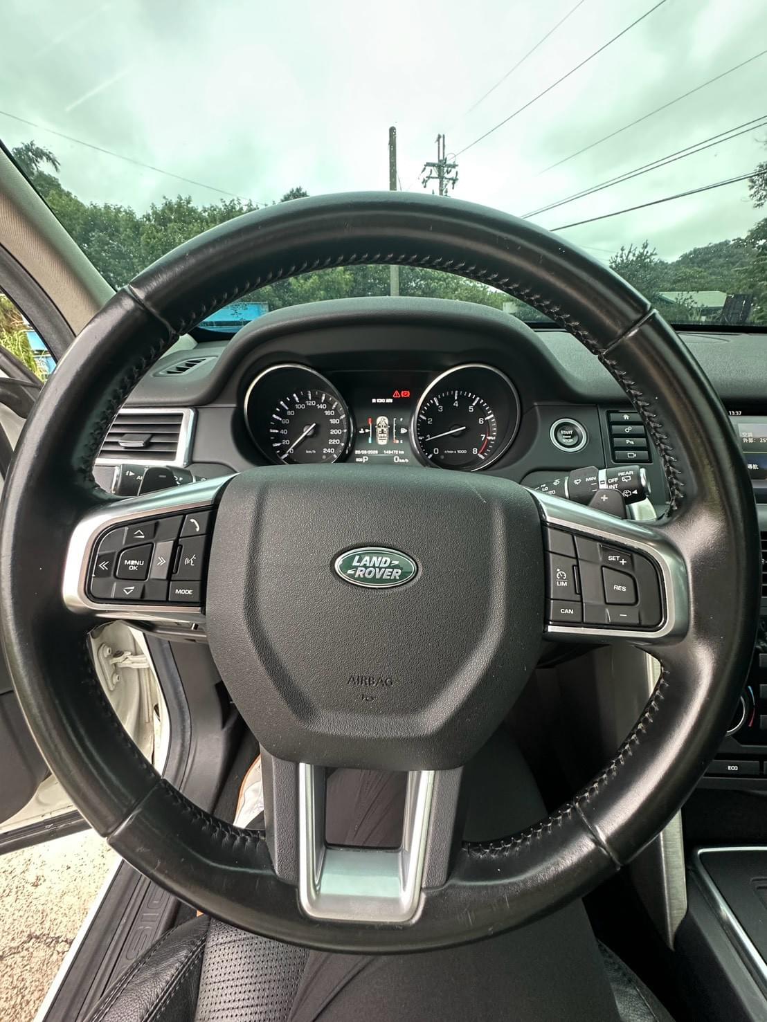 2017式 Land Rover Discovery Sport Si4 HSE
