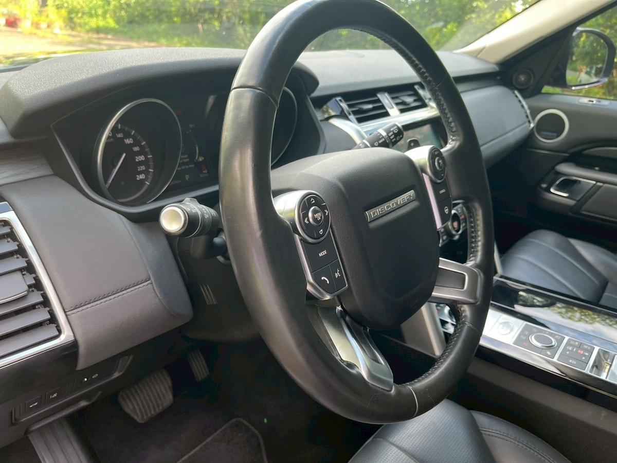2018 式Land Rover Discovery 3.0 HSE Td6 (Discovery 5)