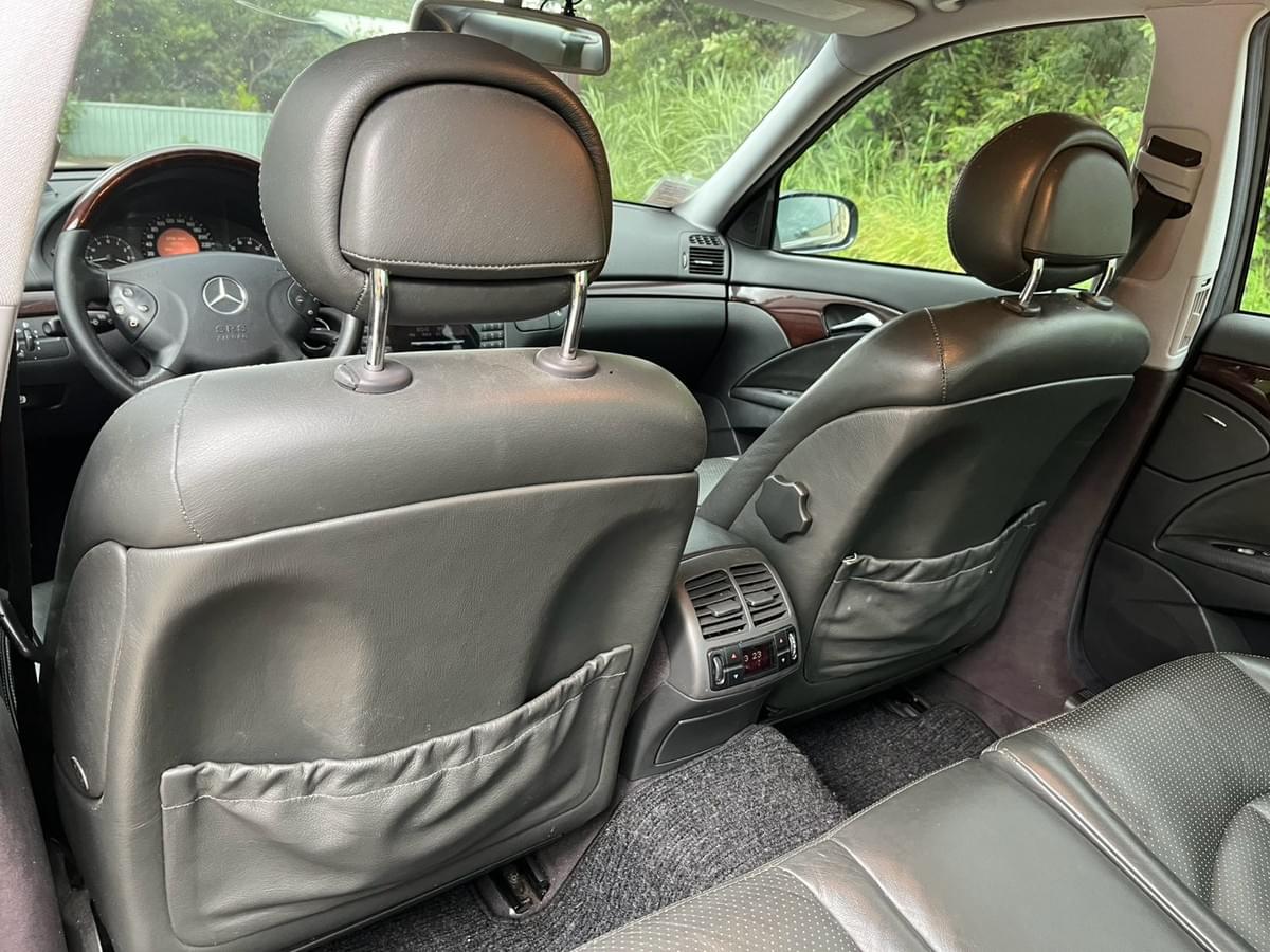 2002 Mercedes-Benz E240 (W211)