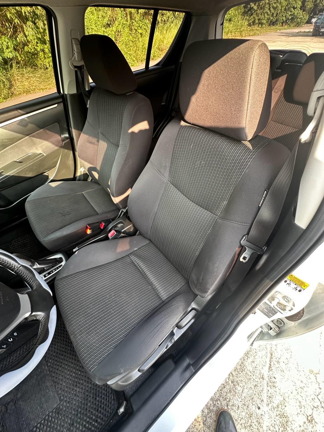 2015 SUZUKI Swift GLX