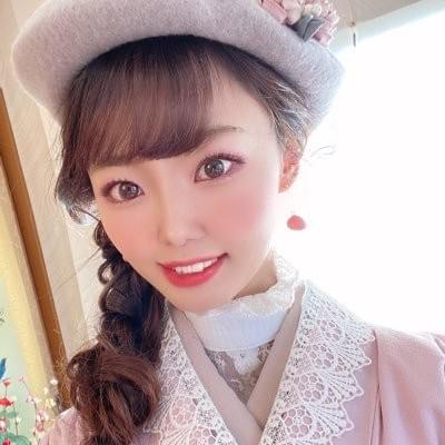 Momoka Momoka