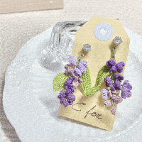 Wisteria flower earrings