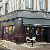 August, Rouen 