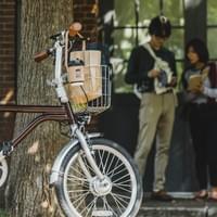 ハンドルにはお気に入りのコーヒーを