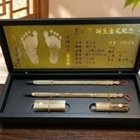 黑木盒-赤牛角胎毛筆2+赤牛角5分臍帶章胎毛章含金足印