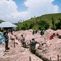 Chantier 5éme jour : Fondations creusées