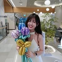 Tulip Balloon Sculpture