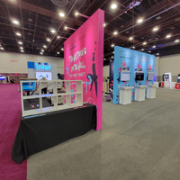 Cisco Emerging Technologies and Incubation Booth @ Kube Con 2022 front and demo stations