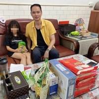 幾天後，我們收到一封信，是妹妹親手寫的感謝卡