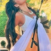 Leilani Hollywood