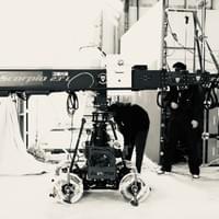 伸缩摇臂 . Telescopic Crane
