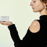 Accompagnement d’une égerie de marque dans un cadre humain et bienveillant, axé sur l’image et la confiance en soi.