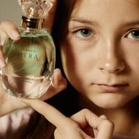 Accompagnement d’une égerie de marque dans un cadre humain et bienveillant, axé sur l’image et la confiance en soi.