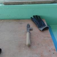 Le détroqueur et le gant