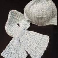 Hat & scarf by Ruth Baldwin