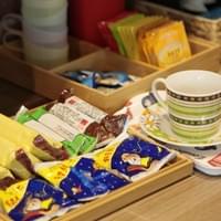 茶水咖啡零食供應區域