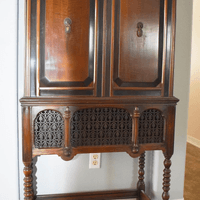 1920-1940 Victor Radio Cabinet