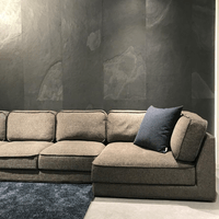 フランネルソファ大阪支店SHOWROOM　内装壁