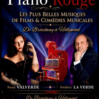 "Autour du piano Rouge"