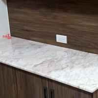 紫羅蘭大理石檯面