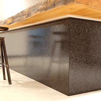 安格斯黑大理石柱面完工照