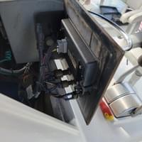 安裝修復好的顯示板