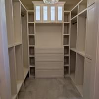 Custom Closet Storage