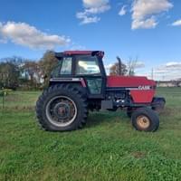 1986 Case IH 2394  Dt504 197hp  Shuttle shift Three remotes