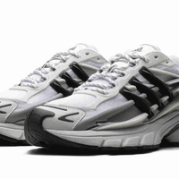  PHARRELL X ADIDAS JELLYFISH