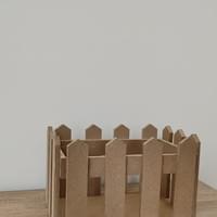 Dimensions: 25 × 17 × 15 cm.