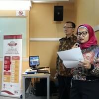 Ibu WKU Kelembagaan selaku Moderator