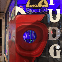 holiday window painting