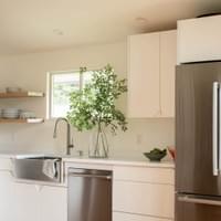 Huska Kitchen 5