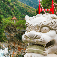 Explore Taroko Marble Cliffs