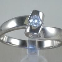 Ref : 7226