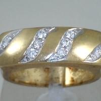 Ref : 6437
