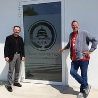 La porta della Scuola...