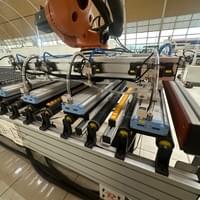 KUKA robot palletizer with vacuum system integration